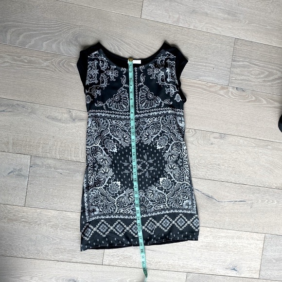 Tunic Top - Picture 6 of 6